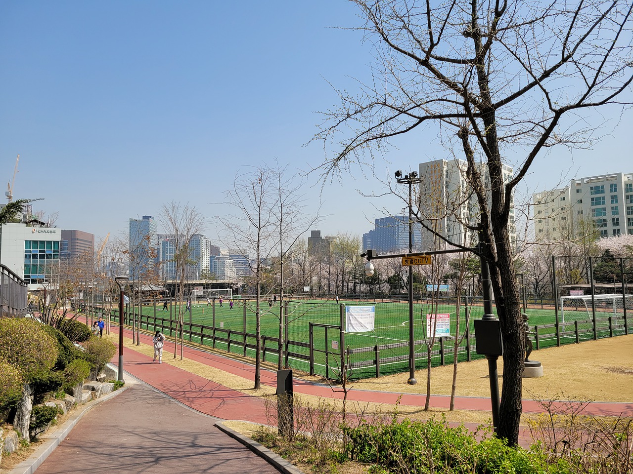 领导能力和 领导能力和